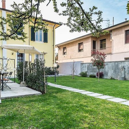 Villa Zibaldone, Vivi Il Giardino In Citta! 루카 외부 사진