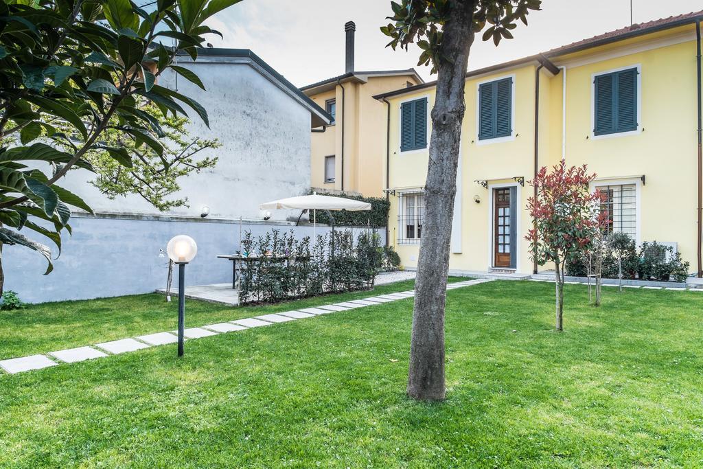 Villa Zibaldone, Vivi Il Giardino In Citta! 루카 외부 사진